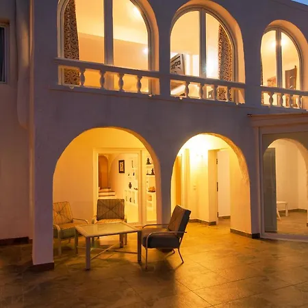 Terrace On The Сasa de vacaciones Playa Del Hombre