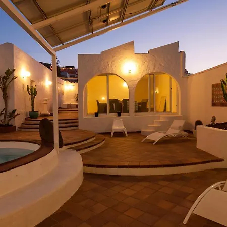 Terrace On The Сasa de vacaciones Playa Del Hombre